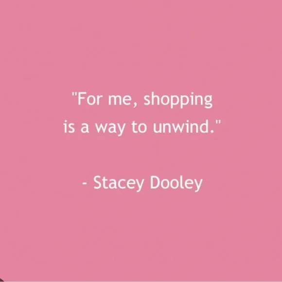 @melvi_closet LIVE SHARE SHOW✨💞 come join me ♡ - Picture 4 of 6